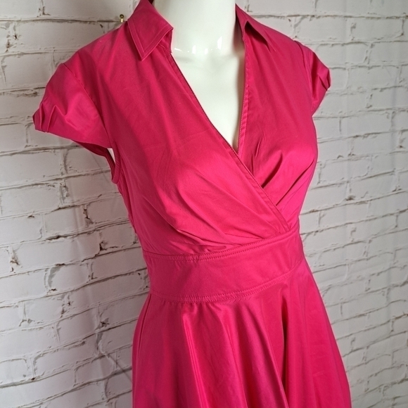 Betsey Johnson Cosmopolitan Hot pink dress - Picture 3 of 13